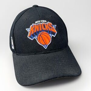 Vintage NY New York Knicks Cap Hat Reebok Black Adjustable Rare NICE Wool Blend